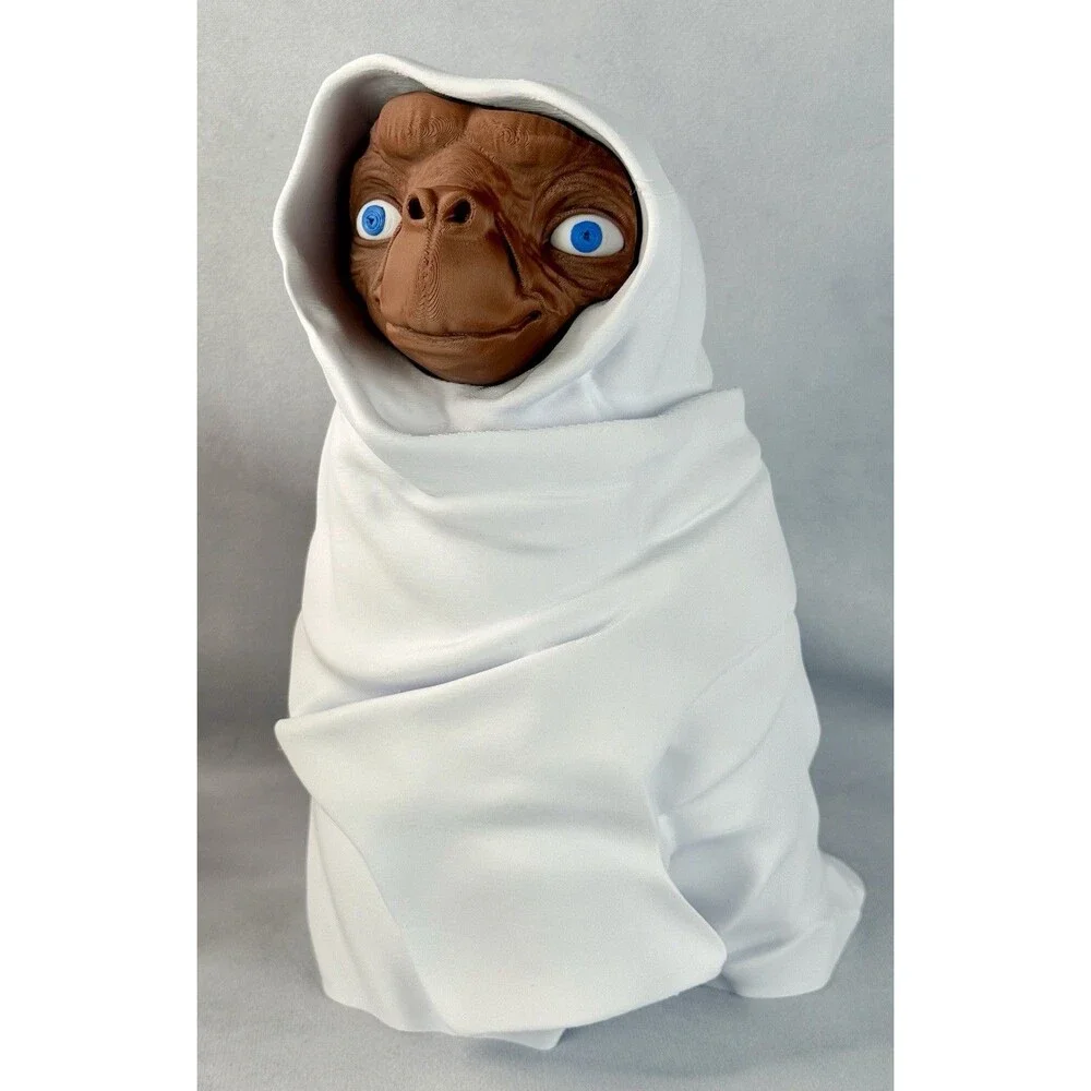 E.T. The Extra-Terrestrial in Milk Crate, BMX, Spielberg, Iconic, Deluxe 2 Piece